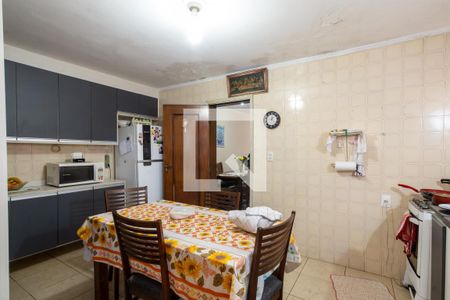 Casa à venda com 178m², 3 quartos e 3 vagasCozinha