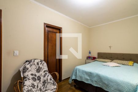 Casa à venda com 178m², 3 quartos e 3 vagasSuíte