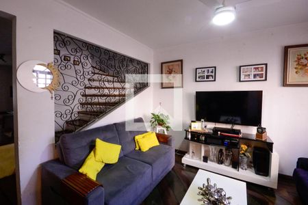 Sala de casa à venda com 3 quartos, 350m² em Cambuci, São Paulo