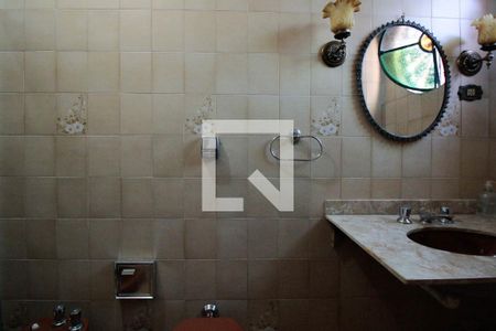 Casa à venda com 284m², 3 quartos e 2 vagasBanheiro da Suíte 2