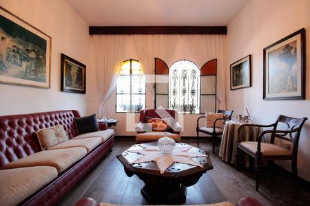 Sala  de casa à venda com 3 quartos, 284m² em Sumaré, São Paulo