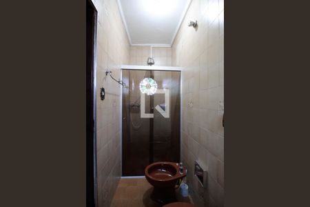 Casa à venda com 284m², 3 quartos e 2 vagasBanheiro da Suíte 2