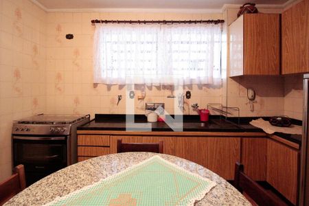 Casa à venda com 284m², 3 quartos e 2 vagasCozinha