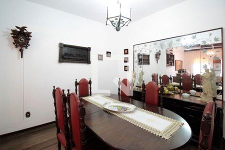 Casa à venda com 284m², 3 quartos e 2 vagasSala de Jantar