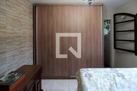 Casa à venda com 284m², 3 quartos e 2 vagasSuíte 1