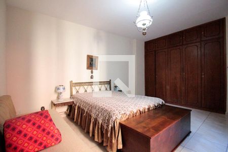 Casa à venda com 284m², 3 quartos e 2 vagasSuíte 3