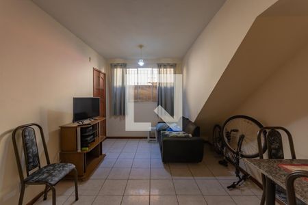 Sala de casa de condomínio à venda com 2 quartos, 54m² em Santa Terezinha, Belo Horizonte