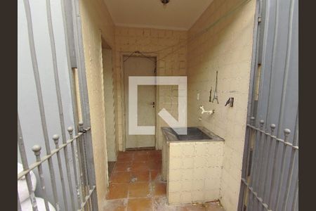 Casa à venda com 168m², 3 quartos e 2 vagasLavanderia 