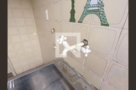 Casa à venda com 168m², 3 quartos e 2 vagasLavanderia 