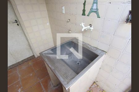 Casa à venda com 168m², 3 quartos e 2 vagasLavanderia 