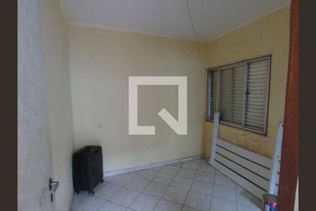 Casa à venda com 168m², 3 quartos e 2 vagascomodo nos fundos com lavabo pode ser feito 01 quarto escritorio ou despensa pois fica ao lado da lavanderia