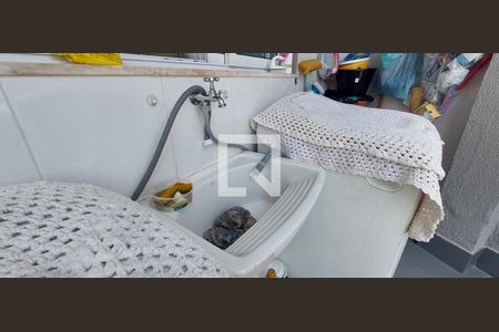 Casa à venda com 176m², 3 quartos e 4 vagasÁrea de Serviço