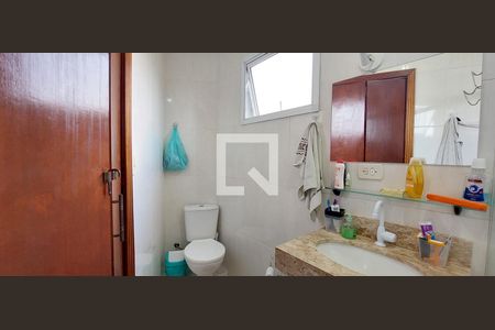 Casa à venda com 176m², 3 quartos e 4 vagasBanheiro Quarto 3 suíte