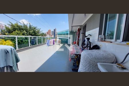 Casa à venda com 176m², 3 quartos e 4 vagasÁrea de Serviço