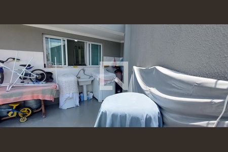 Casa à venda com 176m², 3 quartos e 4 vagasÁrea de Serviço