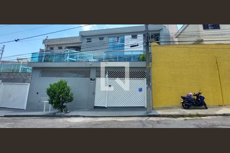 Casa à venda com 176m², 3 quartos e 4 vagasFachada