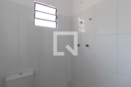 Casa de condomínio para alugar com 55m², 2 quartos e sem vaga Casa de condomínio para alugar com 55m², 2 quartos e sem vagaBanheiro Social