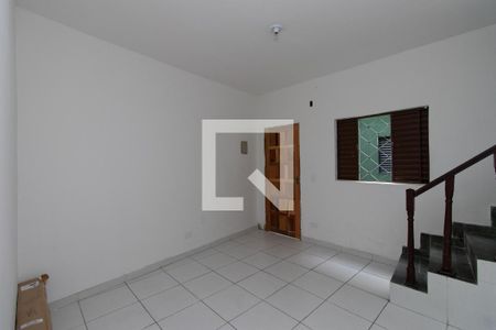 Sala de casa de condomínio para alugar com 2 quartos, 55m² em Vila Medeiros, São Paulo