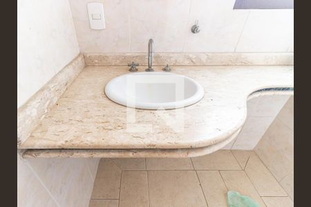 Apartamento à venda com 340m², 3 quartos e 3 vagasBanheiro