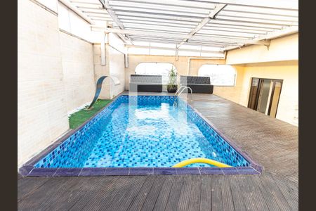 Apartamento à venda com 340m², 3 quartos e 3 vagasCobertura - Piscina