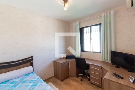 Casa à venda com 150m², 4 quartos e 6 vagasQuarto Suíte