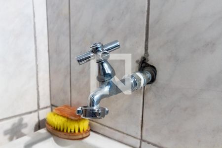 Casa à venda com 150m², 4 quartos e 6 vagasLavanderia (Torneira)