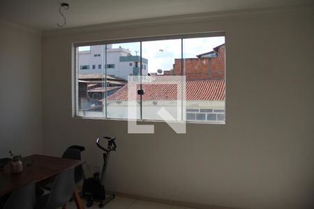 Sala de apartamento para alugar com 3 quartos, 73m² em Jardim Vera Cruz, Contagem
