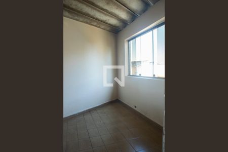 Casa à venda com 90m², 3 quartos e 2 vagasQuarto serviço