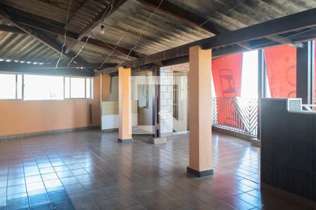 Casa à venda com 90m², 3 quartos e 2 vagasVaranda