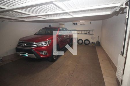 Casa à venda com 670m², 6 quartos e 8 vagasGaragem
