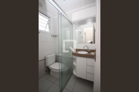 Casa à venda com 670m², 6 quartos e 8 vagasBanheiro 2