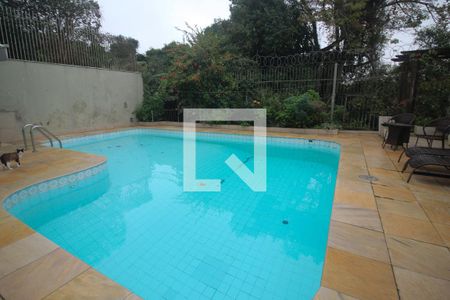 Casa à venda com 670m², 6 quartos e 8 vagasPiscina