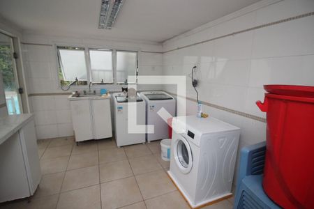 Casa à venda com 670m², 6 quartos e 8 vagasÁrea de Serviço