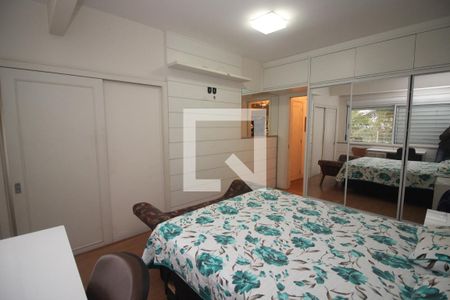 Casa à venda com 670m², 6 quartos e 8 vagasSuíte 4