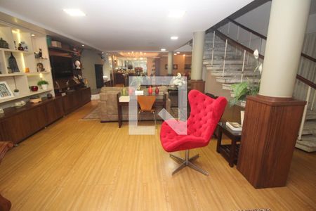 Sala 1 de casa à venda com 6 quartos, 670m² em Santa Tereza, Porto Alegre