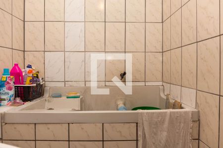 Casa à venda com 243m², 3 quartos e 2 vagas Casa à venda com 243m², 3 quartos e 2 vagasÁrea de serviço