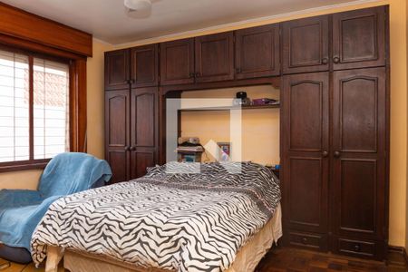 Casa à venda com 243m², 3 quartos e 2 vagas Casa à venda com 243m², 3 quartos e 2 vagasSuite