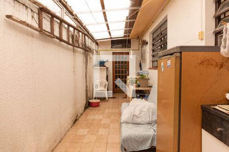 Casa à venda com 243m², 3 quartos e 2 vagas Casa à venda com 243m², 3 quartos e 2 vagasÁrea externa