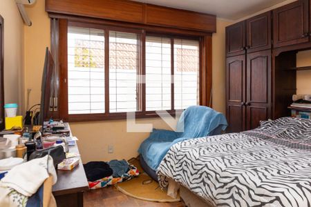 Casa à venda com 243m², 3 quartos e 2 vagas Casa à venda com 243m², 3 quartos e 2 vagasSuite