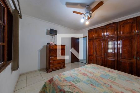 Quarto 1 de casa à venda com 4 quartos, 350m² em Vila Tolstoi, São Paulo