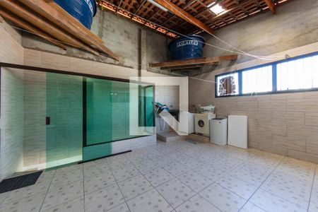 Casa à venda com 350m², 4 quartos e 2 vagas Casa à venda com 350m², 4 quartos e 2 vagasÁrea de Serviço