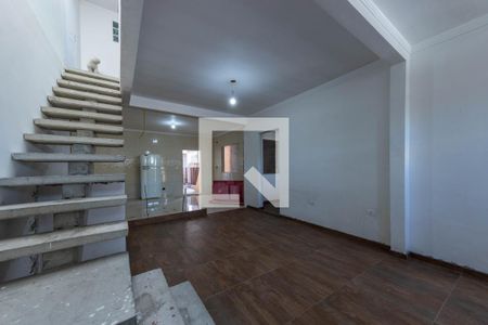 Casa à venda com 350m², 4 quartos e 2 vagas Casa à venda com 350m², 4 quartos e 2 vagasÁrea comum