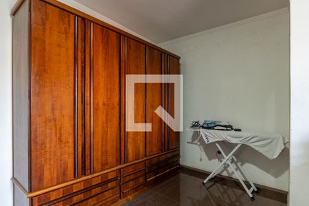 Casa à venda com 350m², 4 quartos e 2 vagas Casa à venda com 350m², 4 quartos e 2 vagasQuarto 3