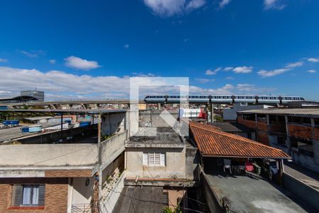 Casa à venda com 350m², 4 quartos e 2 vagas Casa à venda com 350m², 4 quartos e 2 vagasVista