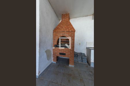 Casa à venda com 350m², 4 quartos e 2 vagas Casa à venda com 350m², 4 quartos e 2 vagasÁrea comum