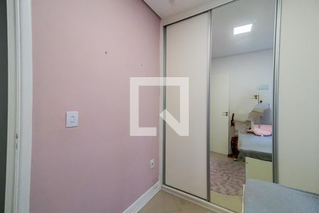 Apartamento à venda com 140m², 3 quartos e 2 vagasQuarto 2