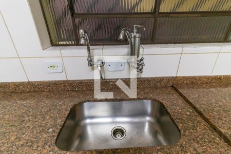 Casa à venda com 163m², 3 quartos e 2 vagasCozinha - Torneira