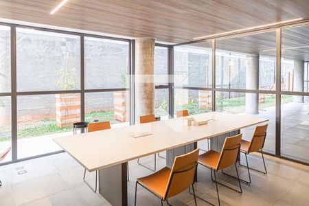 Apartamento para alugar com 24m², 1 quarto e sem vagaÁrea comum - Sala de Reunião