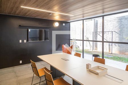 Apartamento para alugar com 24m², 1 quarto e sem vagaÁrea comum - Sala de Reunião