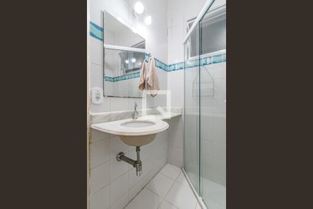 Banheiro de apartamento para alugar com 1 quarto, 28m² em Jardim Paulista, São Paulo